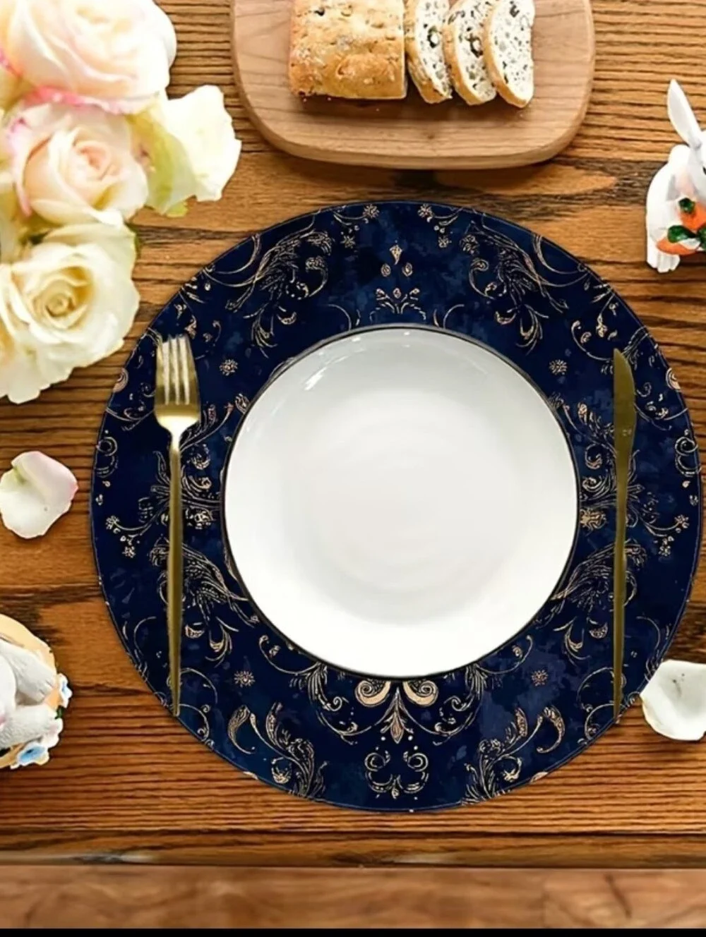 4 Piece Fleur De Lis Design Dinner Mats. 15 Inch